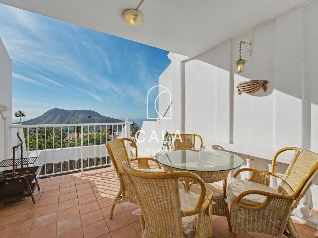Apartamento con Amplia Terraza y Vistas Panorámicas en Chayo. 85m² Chayofa