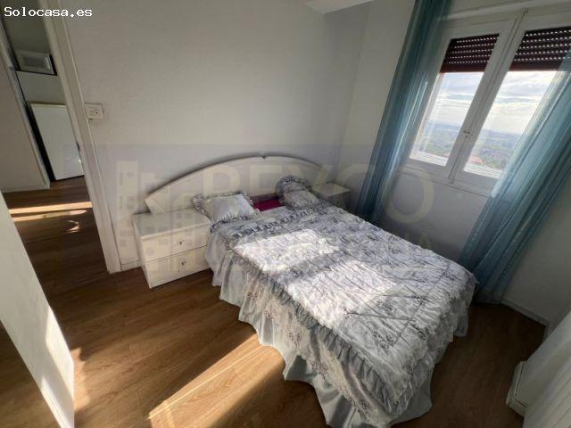 Apartamento con ascensor e inmejorables vistas