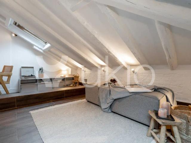 Apartamento con ascensor en alquiler en Calle de los Artistas