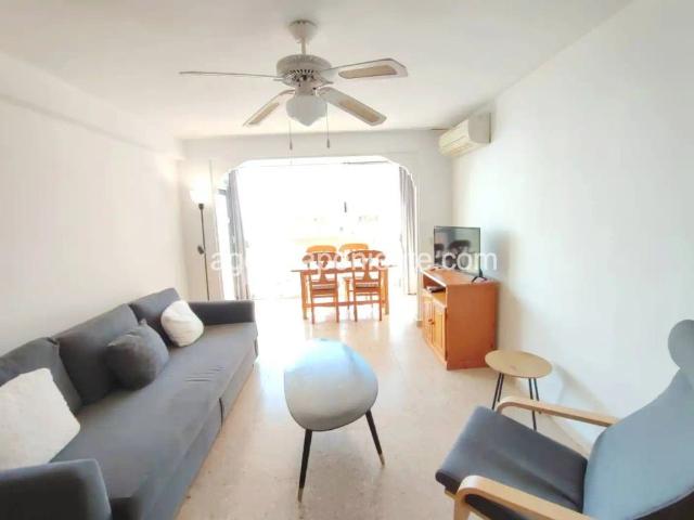 Apartamento con ascensor en alquiler en Calle Santander