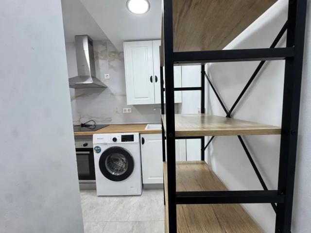 Apartamento con ascensor en alquiler en Carretera de Murcia 13