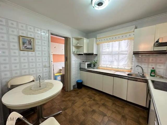 Apartamento con ascensor en alquiler en Centro Urbano