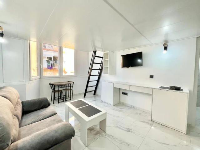 Apartamento con ascensor en alquiler en Centro