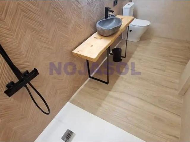 Apartamento con ascensor en alquiler en Avenida Santander 9