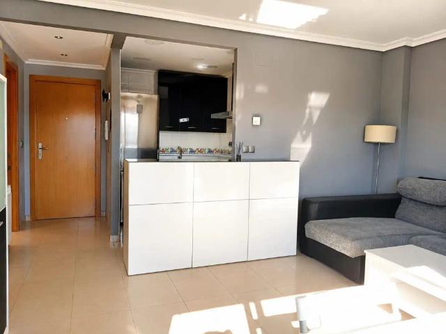 Apartamento con ascensor en alquiler en La Vega