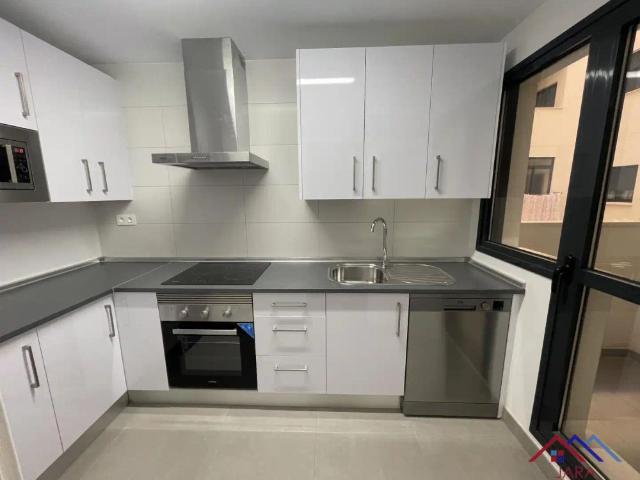 Apartamento con ascensor en alquiler en Picadueñas