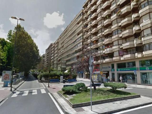 Apartamento con balcón en alquiler en Calle San Fernando
