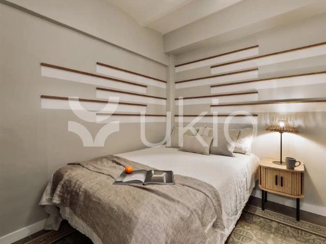 Apartamento con balcón en alquiler en Carrer de Pere IV