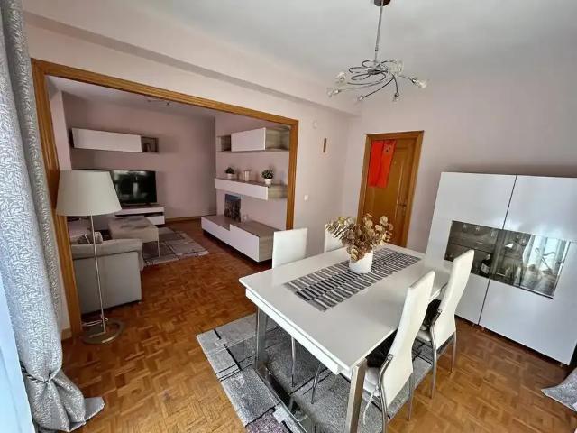 Apartamento con balcón en alquiler en Carrer Salvador Seguí 18