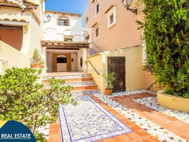 Apartamento con balcón en alquiler en Playa de los Locos