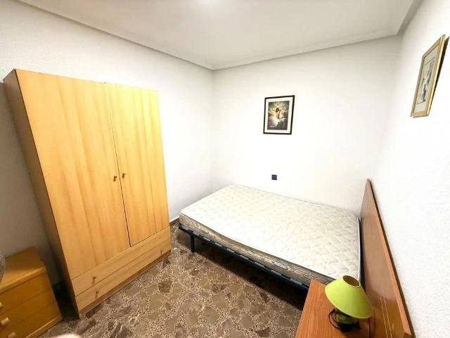 Apartamento con balcón en alquiler en Playa del Cura