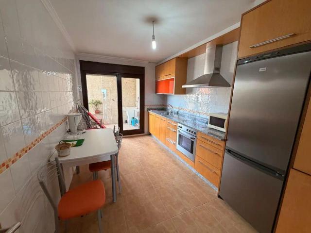 Apartamento con balcón en alquiler en Sanxenxo pueblo