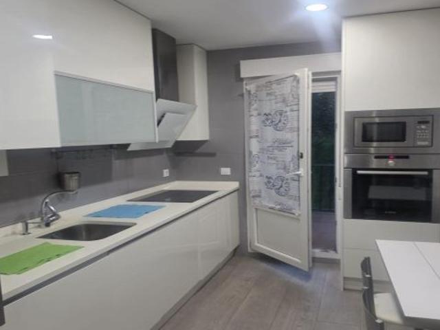 APARTAMENTO CON GRAN JARDIN