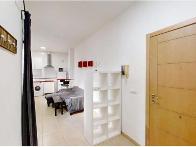 Apartamento con encanto en Estación de Cártama – céntrico, luminoso y con plaza de garaje y trastero