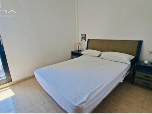 APARTAMENTO CON FANTASTICAS VISTAS AL MAR
