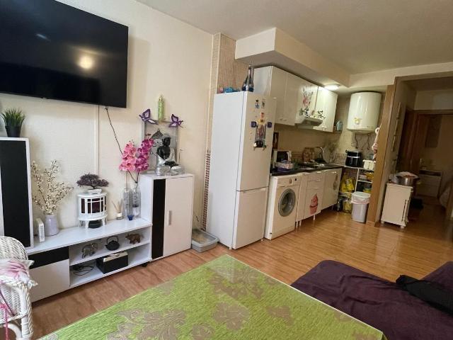 APARTAMENTO CON PATIO Y GARAJE EN EL MOLAR