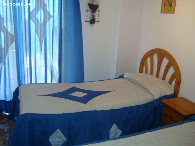 APARTAMENTO CON PISCINA Y VISTAS AL MAR