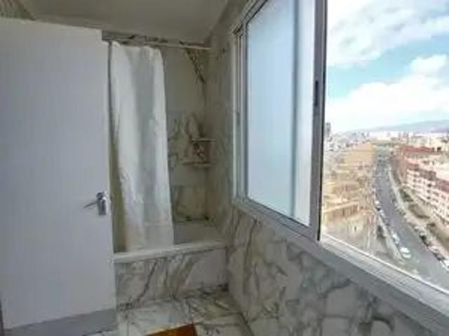 Apartamento con piscina en alquiler en Calle Antonio María Manrique