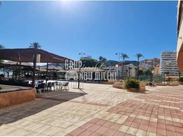 Apartamento con piscina en alquiler en Calle Ciudades Unidas