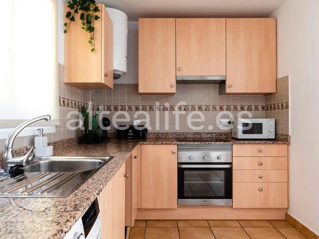Apartamento con piscina en alquiler en El Tossal Bello Horizonte