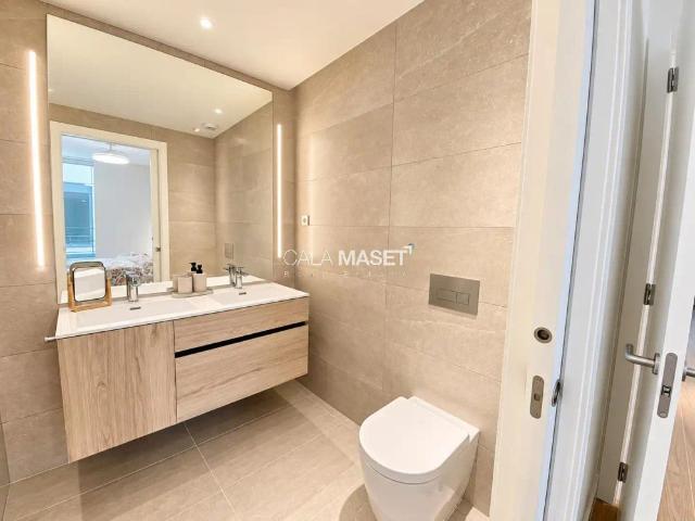 Apartamento con piscina en alquiler en Marítim