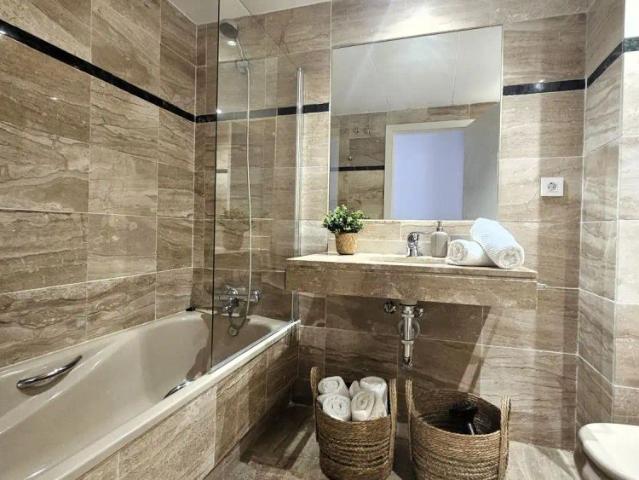 Apartamento con piscina en alquiler en Puerto de Sotogrande La Marina