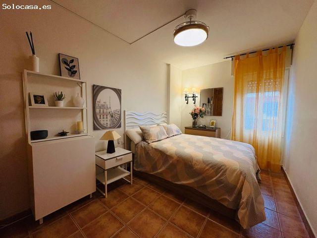 APARTAMENTO CON TERRAZA Y VISTAS LATERALES AL MAR DE SEPTIEMBRE A JUNIO EN BENALMÁDENA