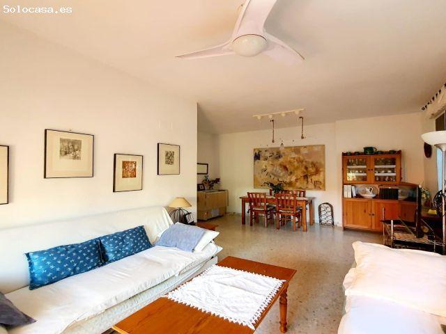 Apartamento con terraza para tus vacaciones