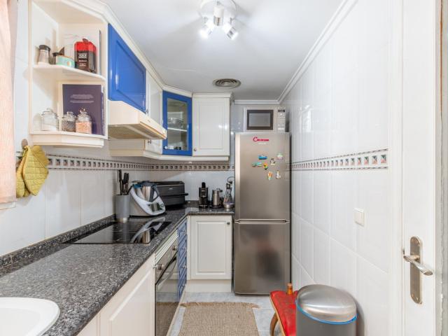Apartamento con terrazas y vistas al mar en venta en el centro de Moraira