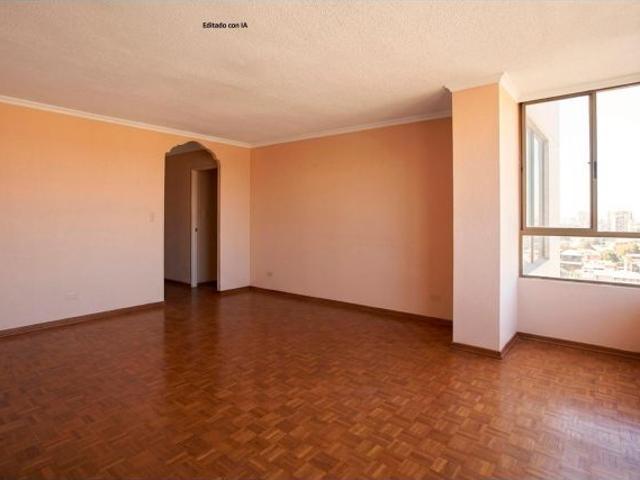 Apartamento con vistas a las montañas en Alicante Vistahermosa