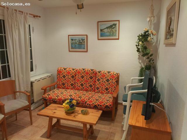 APARTAMENTO CON VISTAS PARCIALES AL MAR