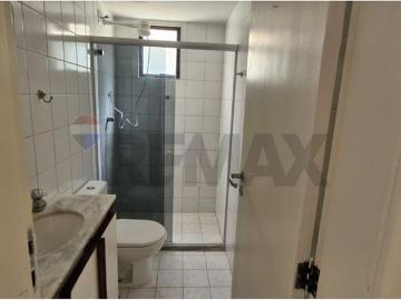 Apartamento 3/4 três quartos Condomínio jardim do Atlântico em Buraquinho/Vilas do Atlântico, Perto da Praia