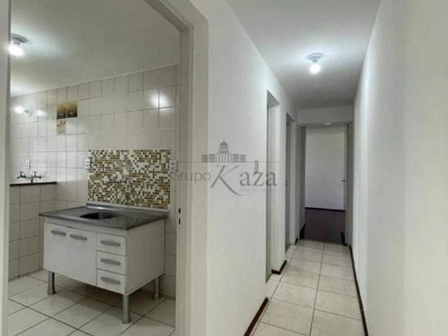 Apartamento Condomínio Parque Residencial Primavera Bosque dos Eucaliptos