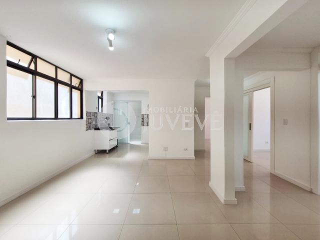 Apartamento Conjunto Residencial Barão de Capanema AV. Sao Jose, nº600. Cristo Rei Curitiba/PR