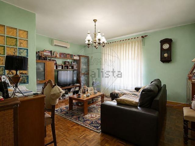 Apartamento, Constância
