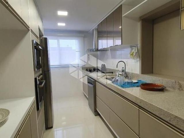 Apartamento cobertura 3 suítes, 187m² privativos, 5 vagas, no Centro de Gramado!