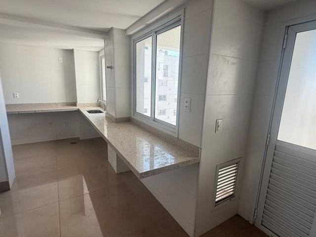 Apartamento, 310 m², 4 qts, 4 banh 4 vagas, Setor Bueno