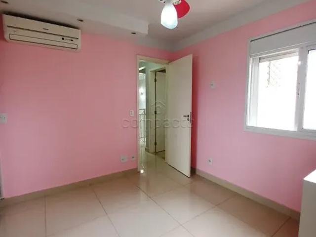 Apartamento cobertura localizado na Zona Sul