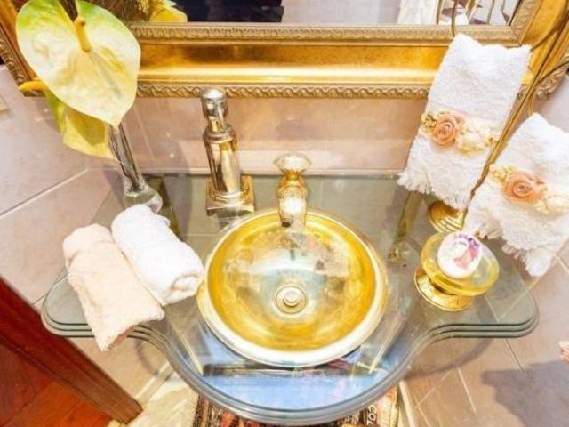 Apartamento Cobertura para Venda por R$3.300.000,00 com 420m², 3 dormitórios, 3 suites e 4 vagas V