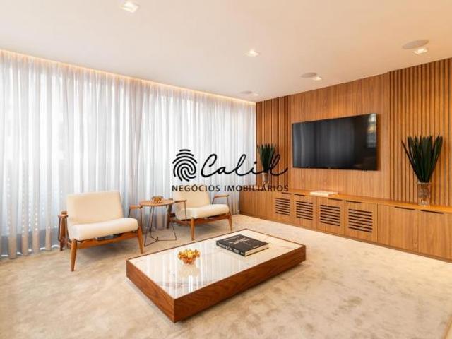 Apartamento Cobertura Triplex com 2 suítes, 250m² à venda no Edifício Único Itaim Bibi São Paulo