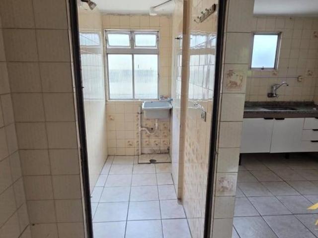 Apartamento Cohab II 02 dormitórios e VAGA DE GARAGEM COBERTA 180.000,00
