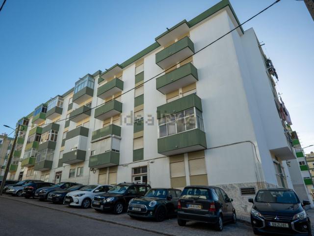 Apartamento, Corroios