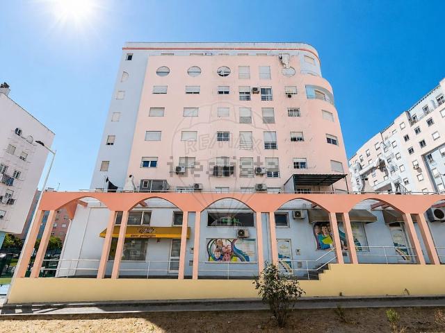 Apartamento, Corroios