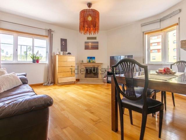 Apartamento, Corroios