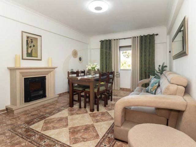 Apartamento, Corroios