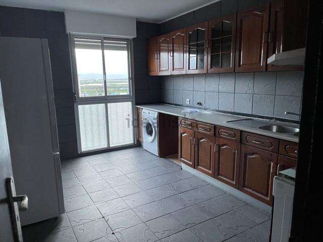 Apartamento, Corroios