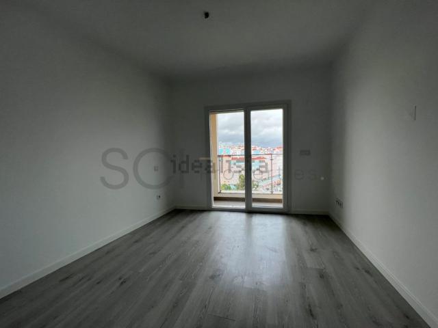 Apartamento, Corroios