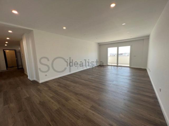Apartamento, Corroios