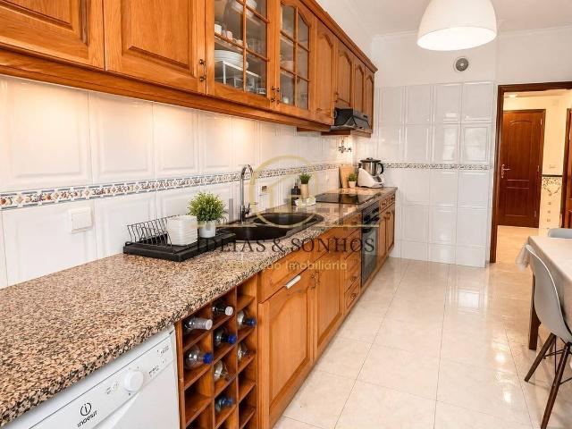 Apartamento, Corroios