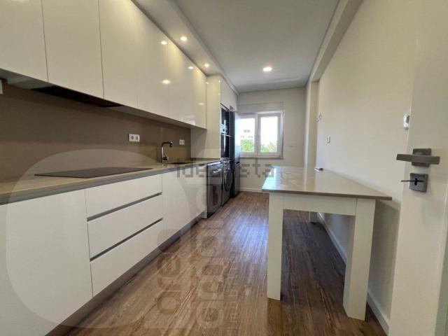 Apartamento, Corroios